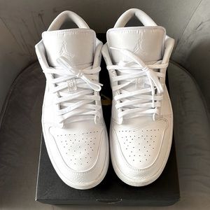 SZ 12 Jordan 1 Low Triple White